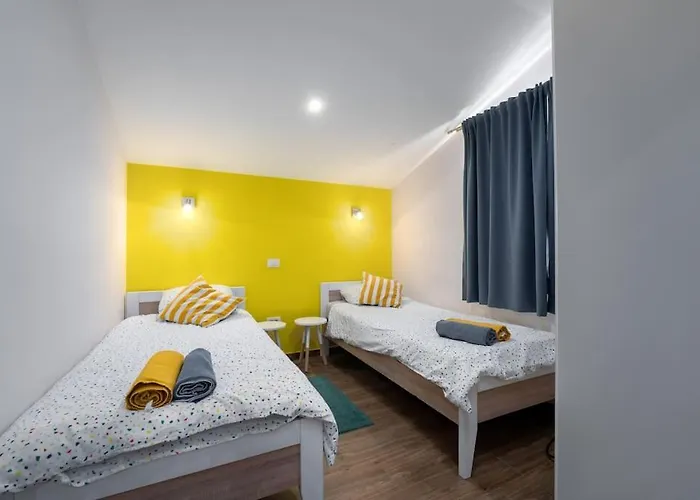 Malvazija By Briskva