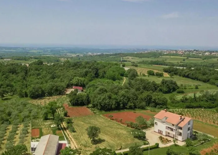 아파트 Malvazija By Briskva