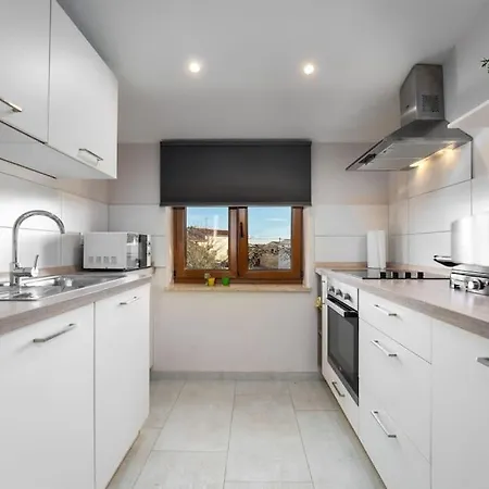 Malvazija By Briskva